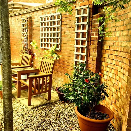 The Little House Villa Yeovil Exterior photo